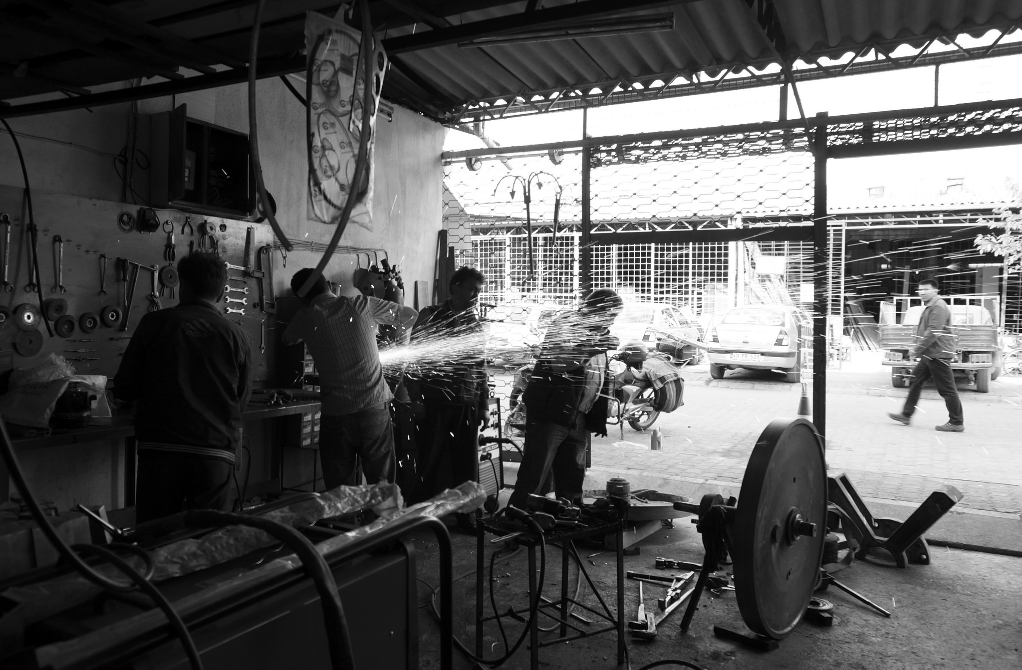 12079518874 624e3ef960 k